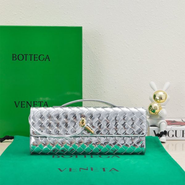 Bottega Veneta Andiamo Clutch(HIGH-END GRADE) - Image 2