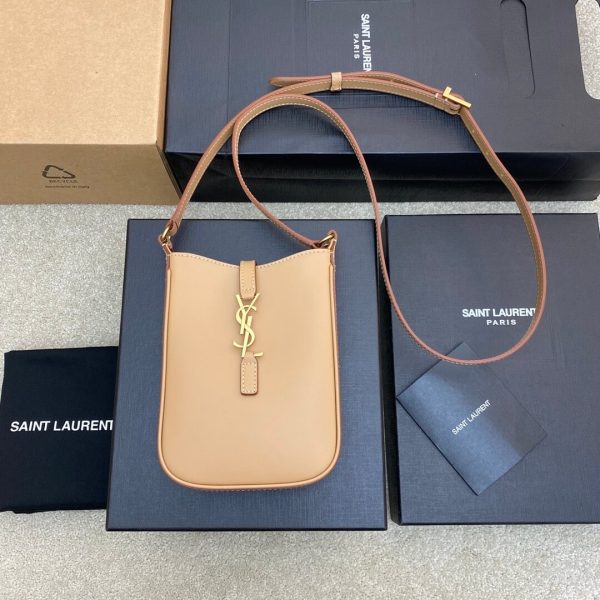 YSL Le 5 ? 7 mini vertical bag in shiny leather - Image 2