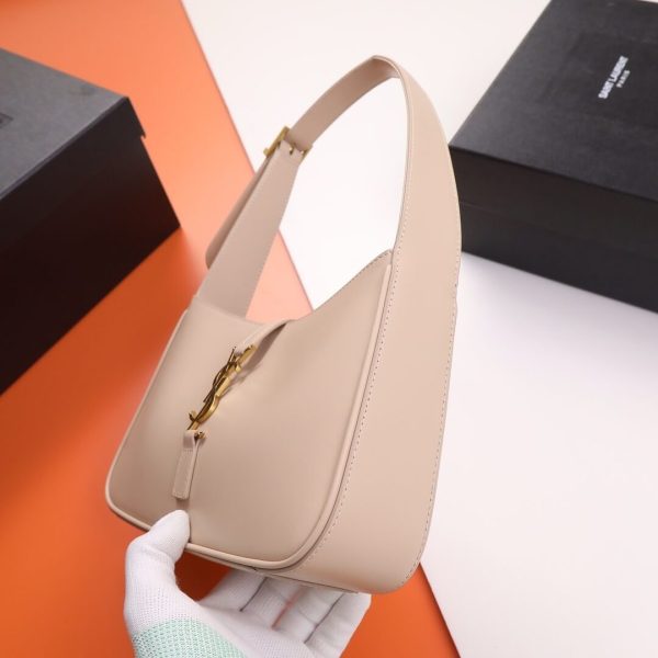 YSL LE 5 ? 7 bag in smooth leather - Image 4