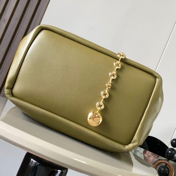 Loewe Medium Squeeze bag in nappa lambskin - Image 5