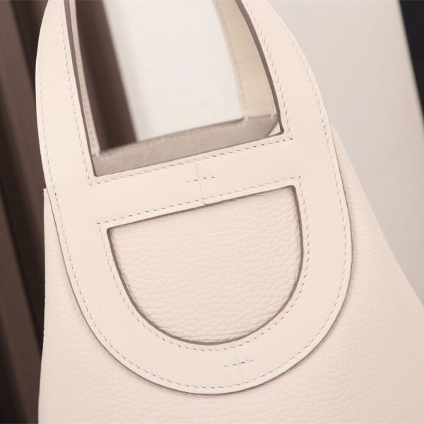 Hermes loop bag - Image 6