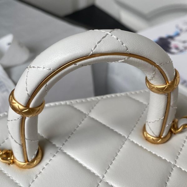 Chanel 23S handle cosmetic bag(high-end grade) - Image 6