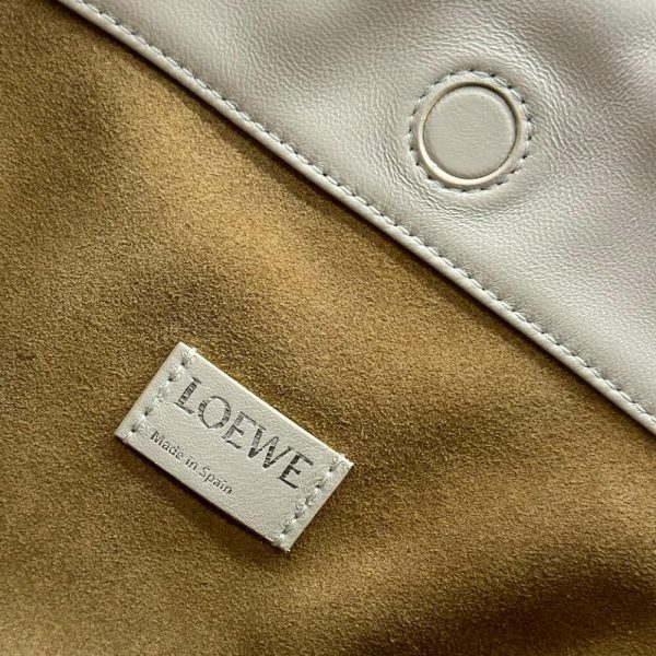 Loewe Medium Flamenco purse in mellow nappa lambskin - Image 7